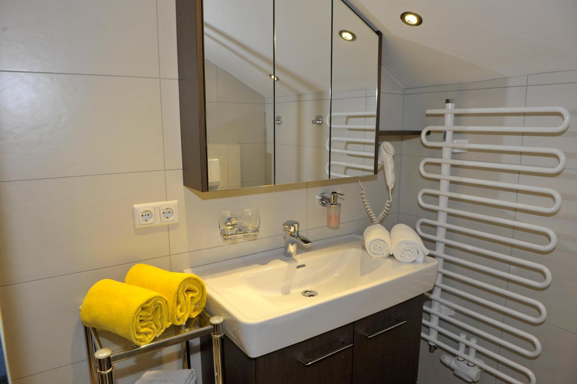 Apartmenthaus Sonnenhang 슈라드밍 외부 사진
